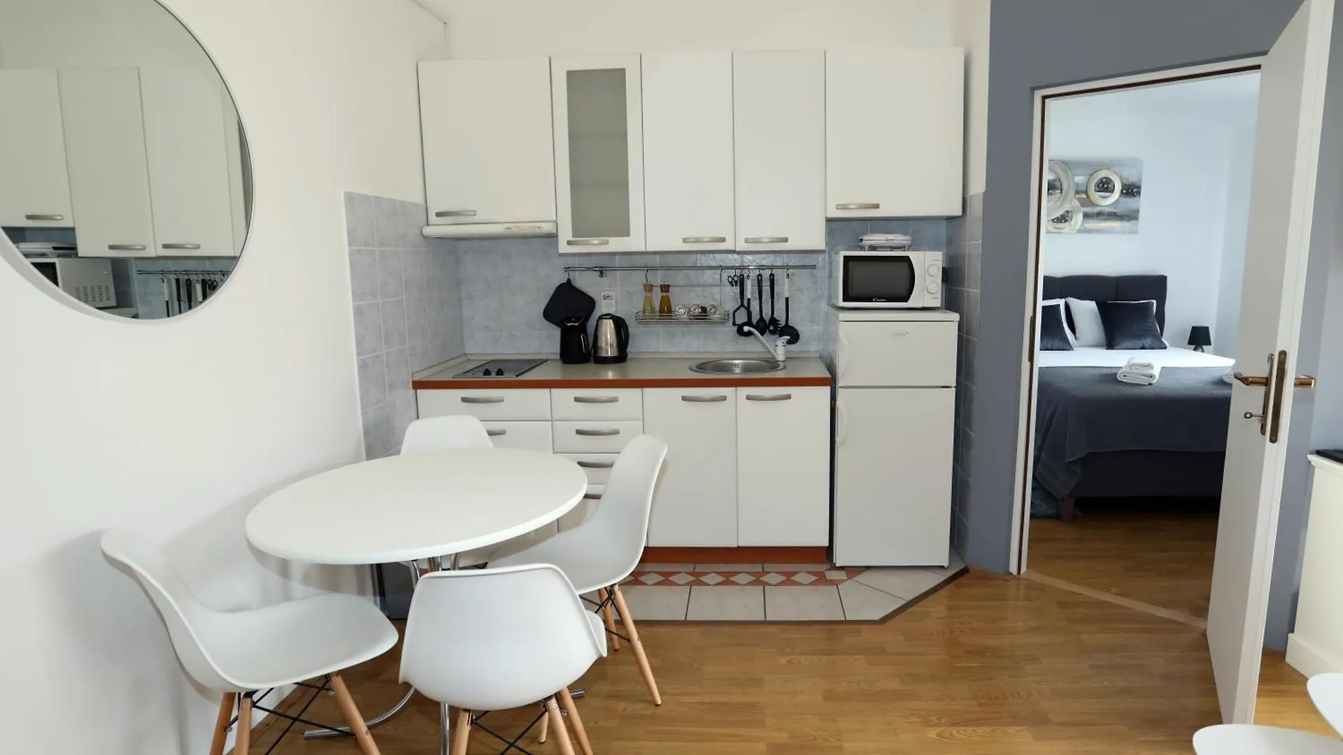Apartment Loly Medulin